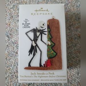 Hallmark Keepsake Jack Skellington Jack Sneaks A Peek Ornament